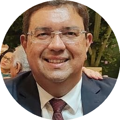 Luiz Arthur, Advogado especialista em Direito Bancário e do Consumidor